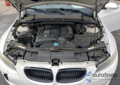 2007 BMW 328 Xi z USA, uszkodzony, nr VIN WBAWC33547PD06002